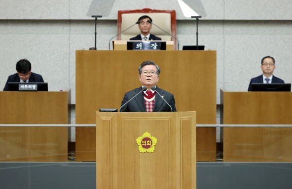 230214 허원 의원, ‘김동연 지사’ 이천 SK하이닉스 국가 첨단전략 산업단지 선정 적극 지원 촉구2.JPG