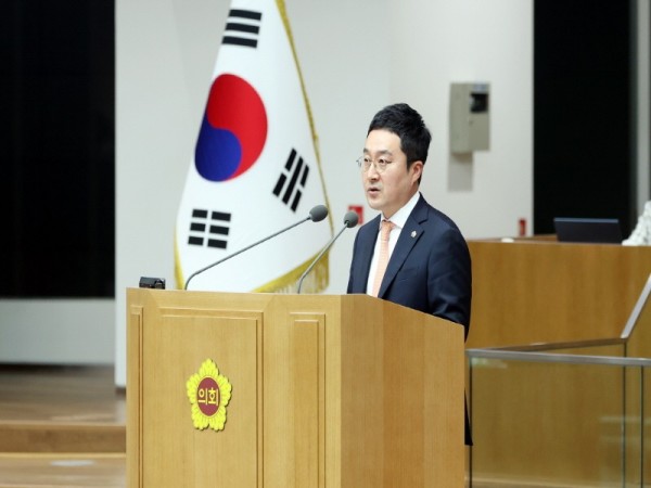 230616 최병선 의원, ‘교육감 비전 반영 못하는 경기교육조직’ 질타 (2).JPG