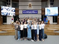 230705 경기도의회, 지역상담소 사무직원 소통 정담회 개최 (1).jpg width: 100%; height : 150px