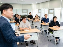 20230717 용인특례시의회 윤리특별위원회, 반부패·청렴교육 실시해 청렴문화 확산 위한 결의 다져.jpg width: 100%; height : 150px