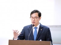 [보도사진] 하남시의회 강성삼 의장, 사회적약자·국가유공자 지원...“제도개선에 앞장”..jpg width: 100%; height : 150px