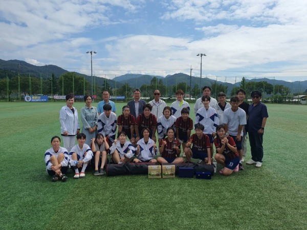 [크기변환]광주시 여성축구단, 제12회 대통령기 전국 축구 한마당 준우승 (1).jpg