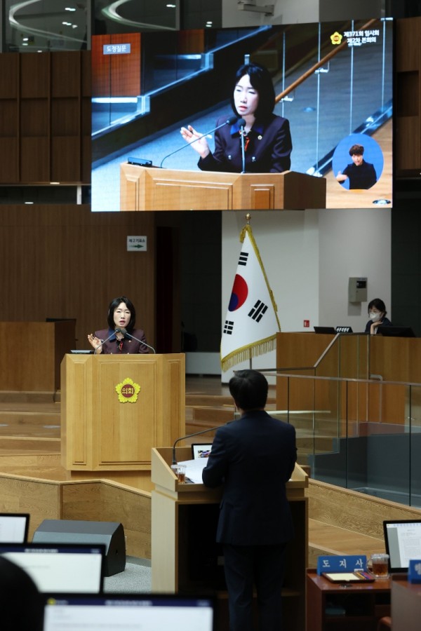 230906 이혜원 의원 “양평·양양 고속도로간 연결 1.6km 틀려” 도지사 “착각”3.JPG