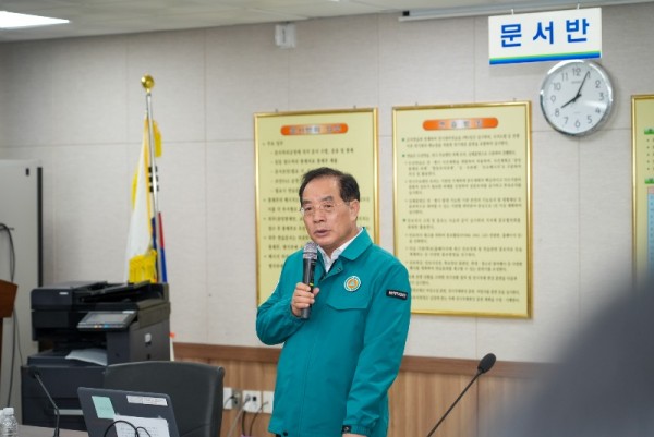 20240819 하윤수 교육감 19일 을지연습 상황 관리(사진설명)_붙임3.jpg