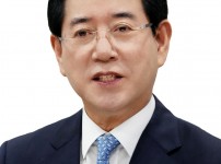 김영록 지사.jpg width: 100%; height : 150px