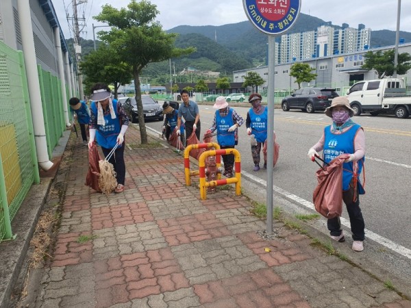 (9. 12.) 옥곡면, 명절맞이 환경정화 활동 실시 - 옥곡면(1).jpg