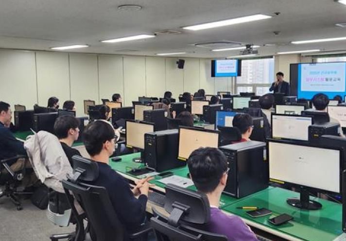 안양시는 24일과 27일 신규공무원 57명을 대상으로 업무시스템 교육을 실시했다