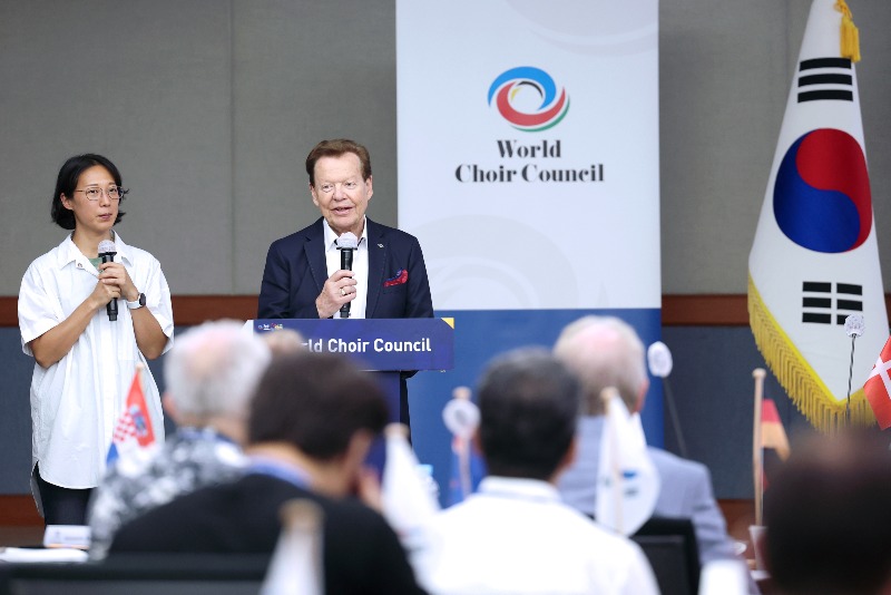 세계합창대회 조직위원장 귄터 티치 인사말.jpg