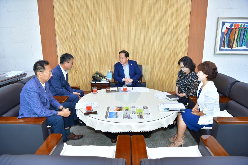 김찬규 신임 강원동부보훈지청장 접견 (3).jpg