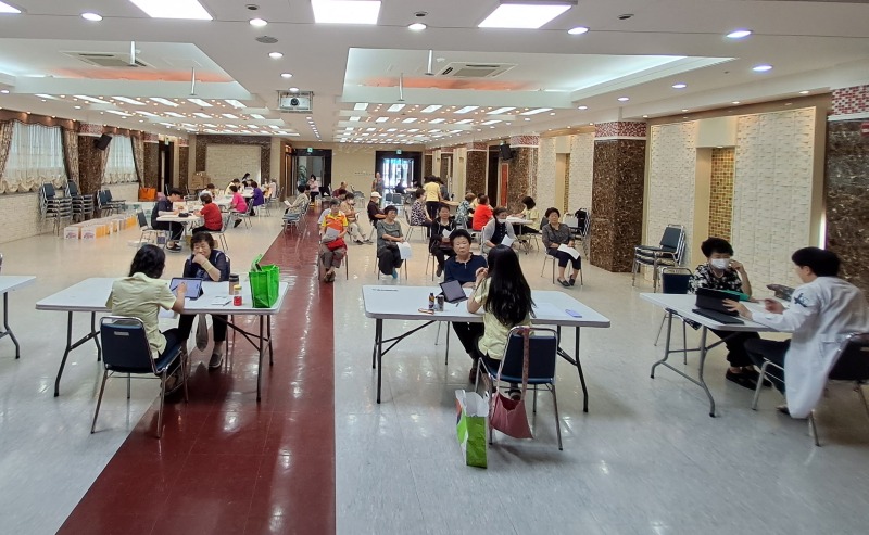 어르신 건강관리 프로그램12.jpg
