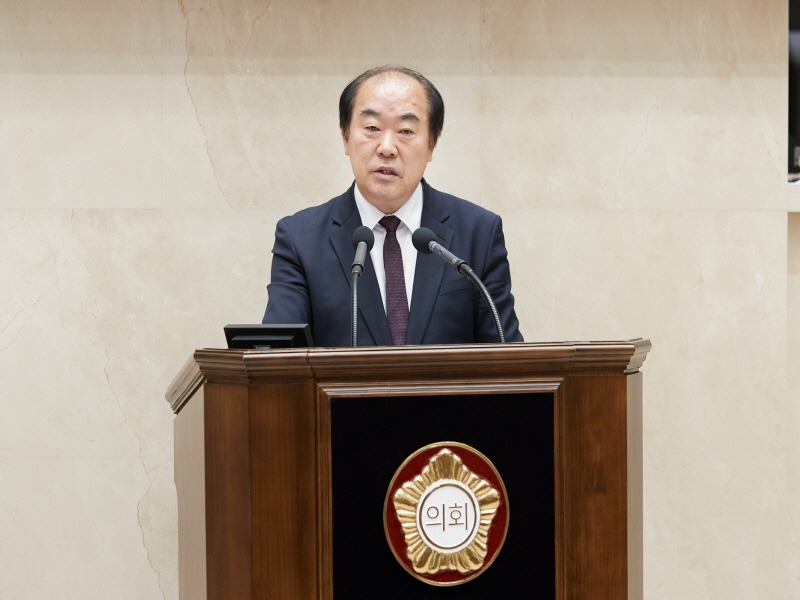 20231120 제277회 제2차 정례회 시정질문-1.김운봉 의원(1).jpg