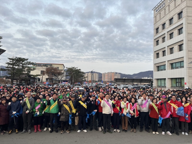 [크기변환]01 양평군 국토대청결운동 (2).jpg
