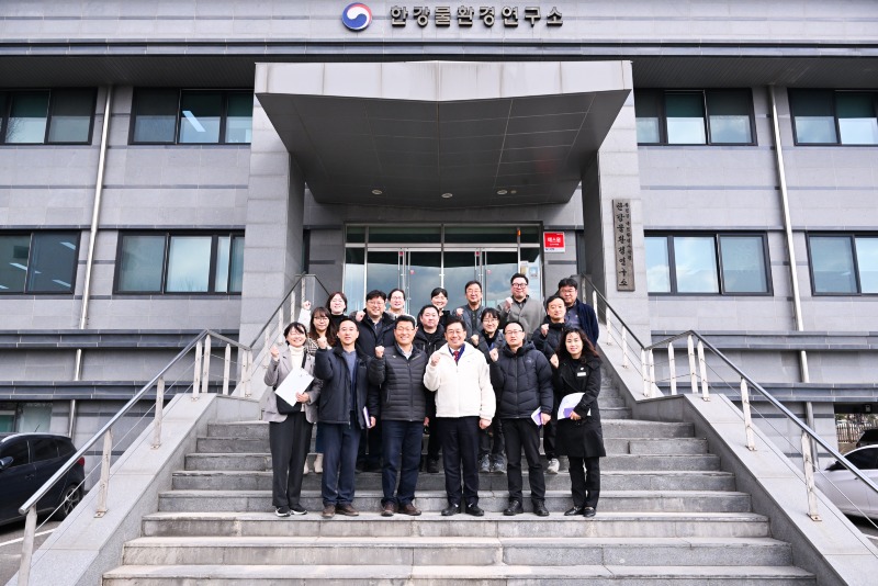 06 전진선 양평군수 한강물환경연구소 방문 (1).jpg