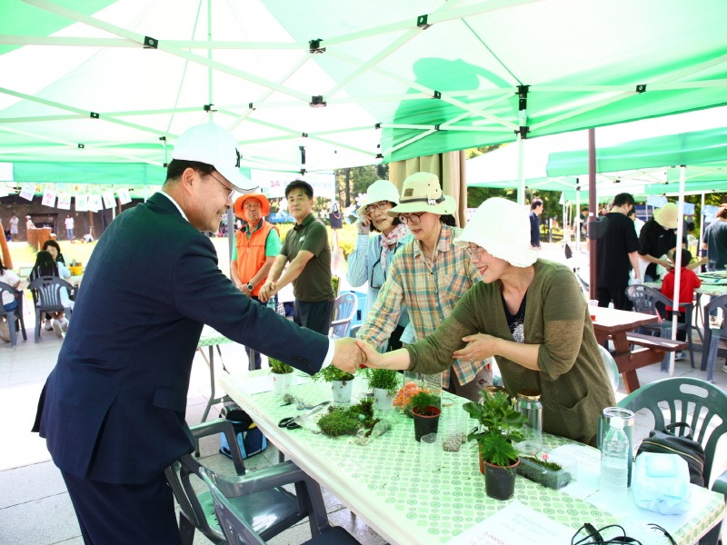 3.(사진)지속가능발전 한마당(1).jpg