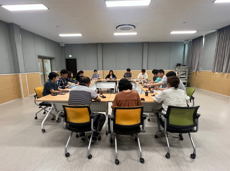 5-1.보도자료(영광군, 읍·면 환경담당 공무원 간담회 개최).png