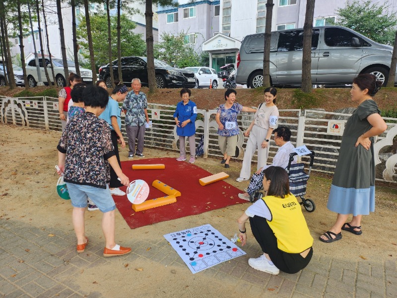0913_행복드림종합사회복지관 추석행사 사진_1.jpg