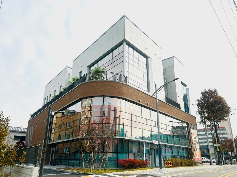 쌍용도서관(직산도서관 전경).jpg