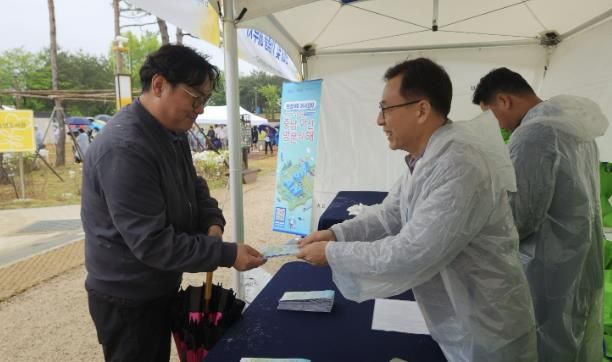 아산시 공원관리과, ‘2025~2026 충남·아산 방문의 해’ 어서와U 캠페인