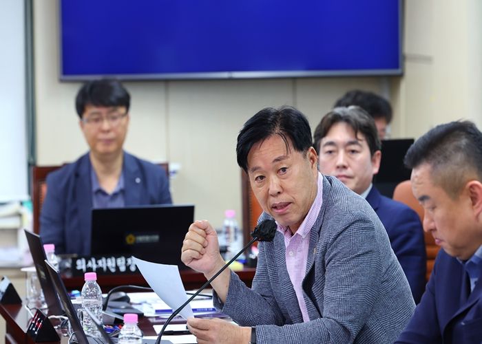 서울시의회 교통위원회 소속 송도호 의원(관악구 제1선거구, 더불어민주당)