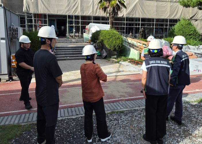 교육현장 안전 점검하는 김지혜 교육장