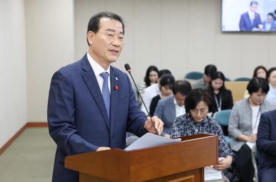 이광일 전남도의원, '전라남도교육청 퇴직교직원의 교육자원봉사활동 지원 조례' 제정