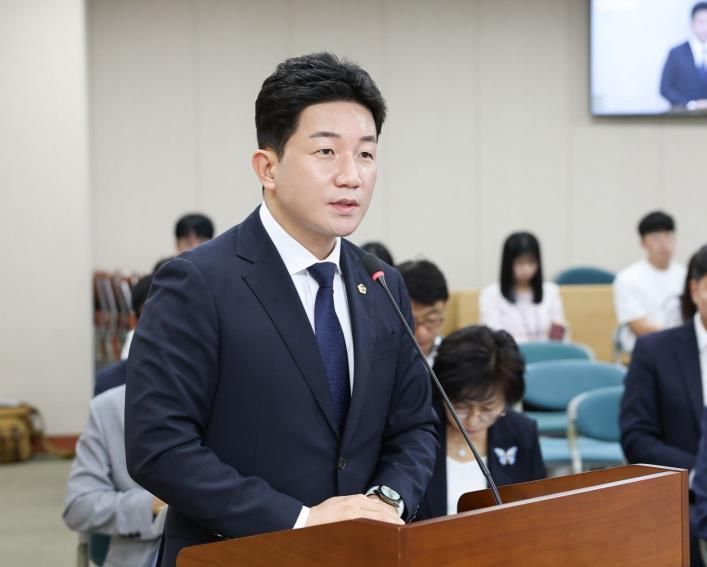 김진남 전라남도의원, ‘전라남도교육청 학교 교복 지원 조례 일부개정조례안’ 의결