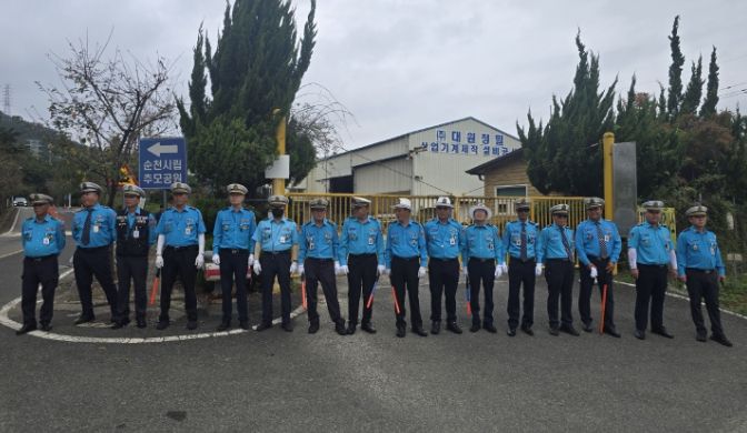 순천시‧경찰‧모범운전자회, 추석 연휴 성묘객 교통봉사