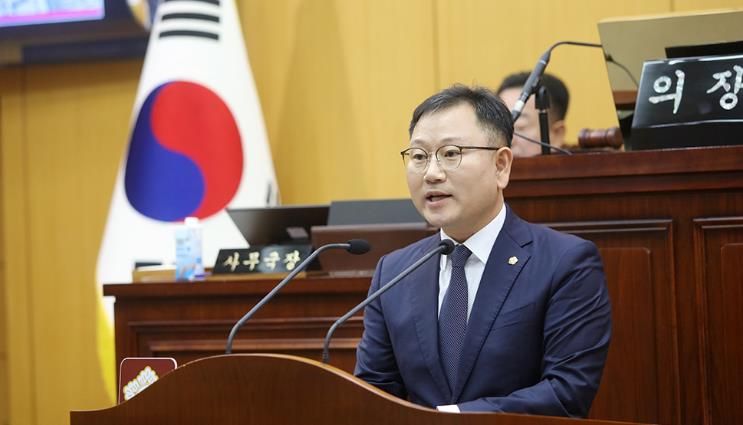 서산시의회 문수기 의원  “숲을 파내고 또 숲을 만든다? 서산 신청사 건립의 자기모순”