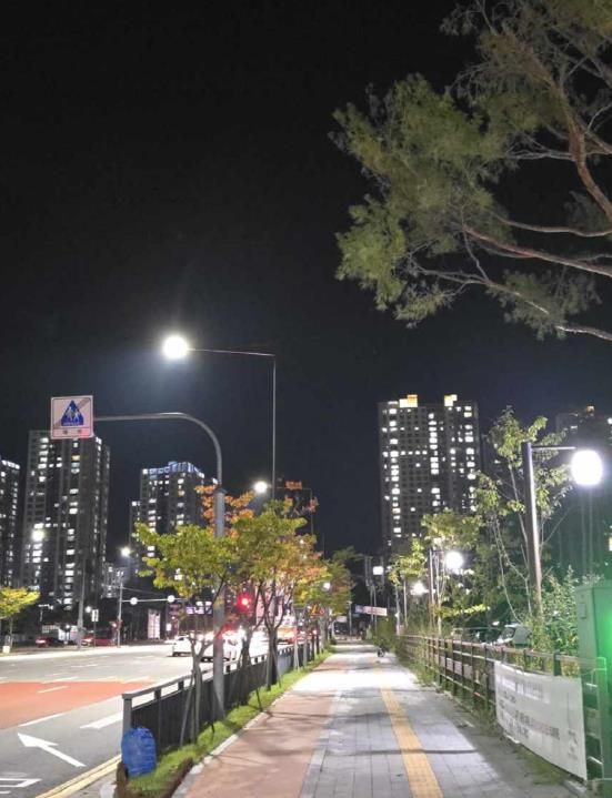 의정부시, 민락2지구 보행등 LED 전면 교체…안전한 밤길 조성
