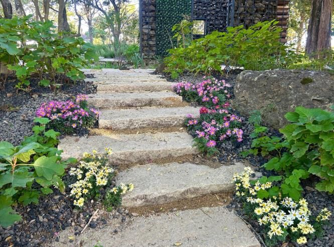 진주시 ‘초전공원’ 가을꽃 식재 ‘눈길’