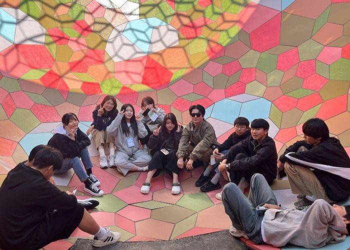 지난달 31일부터 1박 2일간 청소년들을 위한 첫 ‘쉬었다 가도 괜찮아 삶은 여행 캠프’인 섬마을 인생학교가 진행됐다.