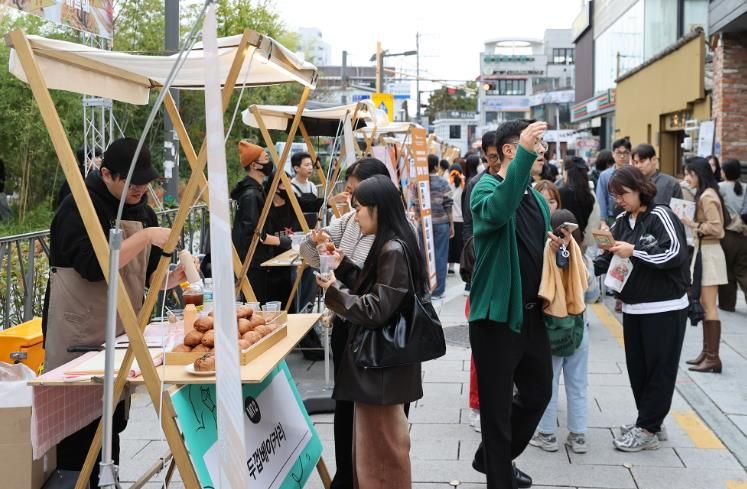 ‘‘취향을 찾는 감각 여행’…동명커피산책 4만여 명 발길