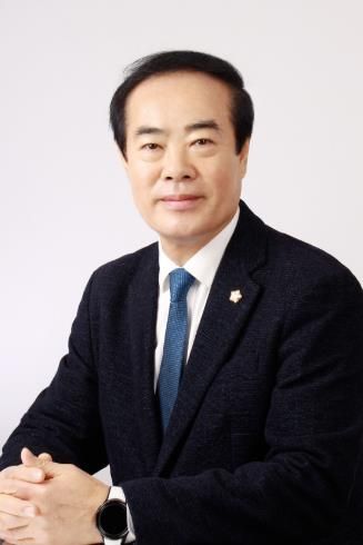 “교권 침해 대응 및 현장학습 보조 인력, 제도 개선 촉구”