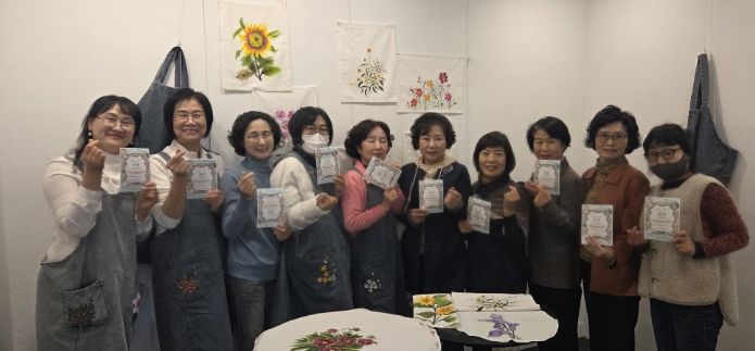 공주시가족센터, 1인가구 동아리 전시회