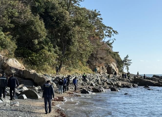 해안가 마약류 유입 원천 차단..완도해경, 관계기관과 함께 합동 수색 강화