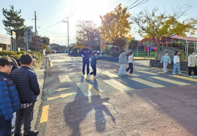 지역사회와 함께하는 ‘안전문화운동’ 및 ‘보행안전교육’