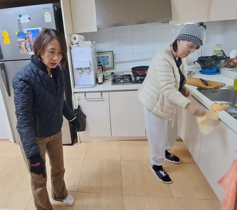 구리시 교문1동, 경로당 14개소 겨울철 안전 점검 실시