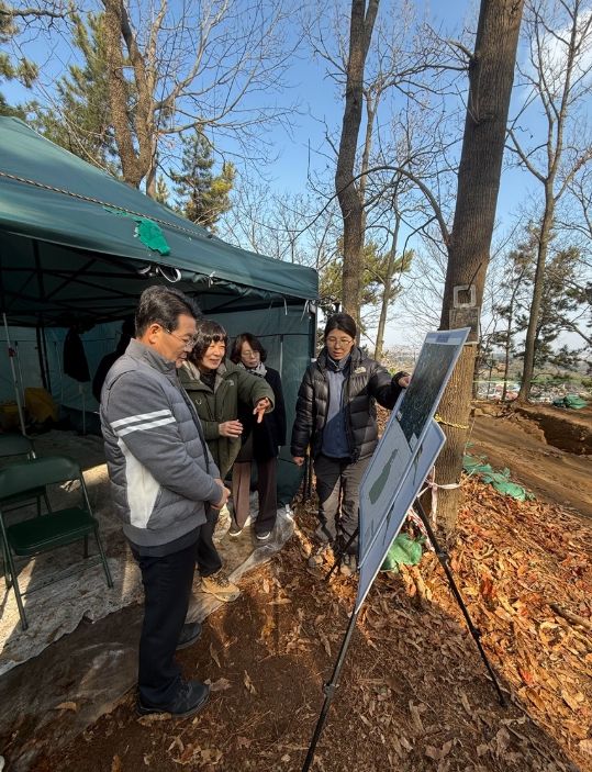 권익현 부안군수, 부안읍 고성 ‘상소산성’ 발굴 현장 점검