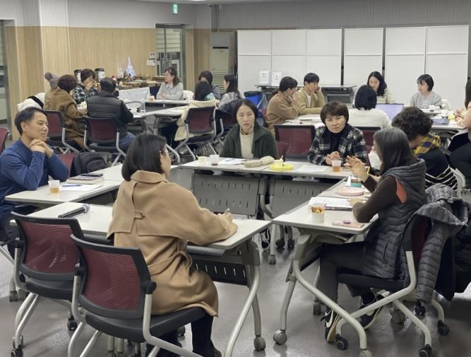 ‘2025 시흥 올해의 책’ 통합 독서토론회 성료