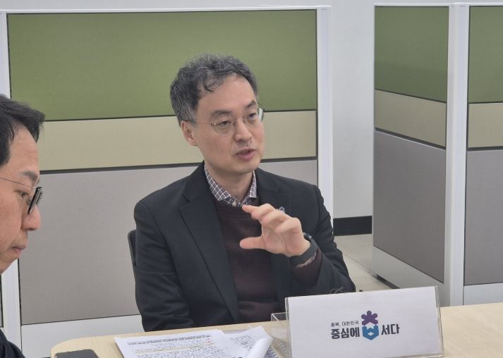 2025년 충북경제 평가 및 2026년 전망 기자간담회(경제부지사 기자실)