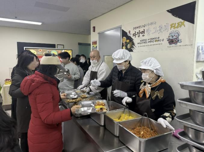 남양주시장애인복지관, ‘짜장스님’ 천운스님과 함께 짜장면 나눔 행사 진행