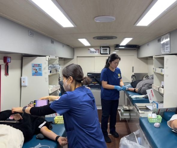 장흥군, “헌혈 및 출근길 캠페인으로 생명나눔 실천”