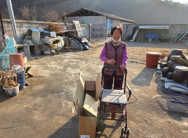 합천군, 고향사랑기금 첫 사업 ‘노인활동보조기 지원’ 큰 호응