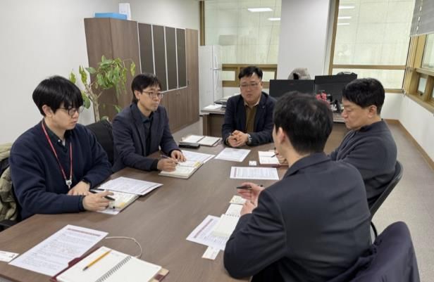 이달 23일부터 24일까지 대한건설협회 대전시회 회의실에서 진행된 간담회 장면