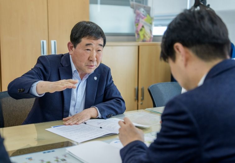 이재영 증평군수, 행안부 찾아 재원 확보 총력