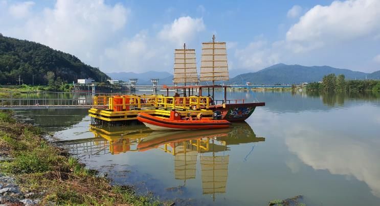 의성군, 청년통신사선 ‘율정호’ 운항 개시