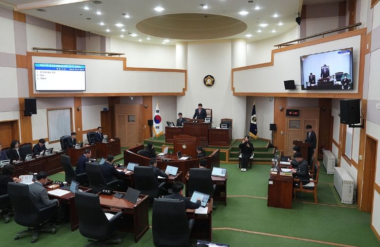 음성군의회, 제387회 임시회 개회