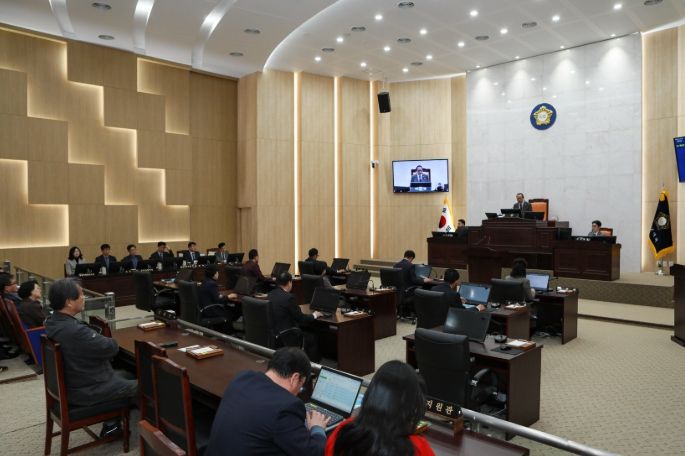 제323회 마지막 임시회 폐회