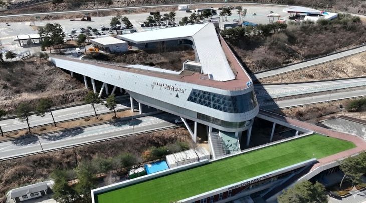 인제 내린천휴게소, 전국 휴게소 최초 치매극복선도기업 지정 ... 민관협력 치매안전망 구축한다.