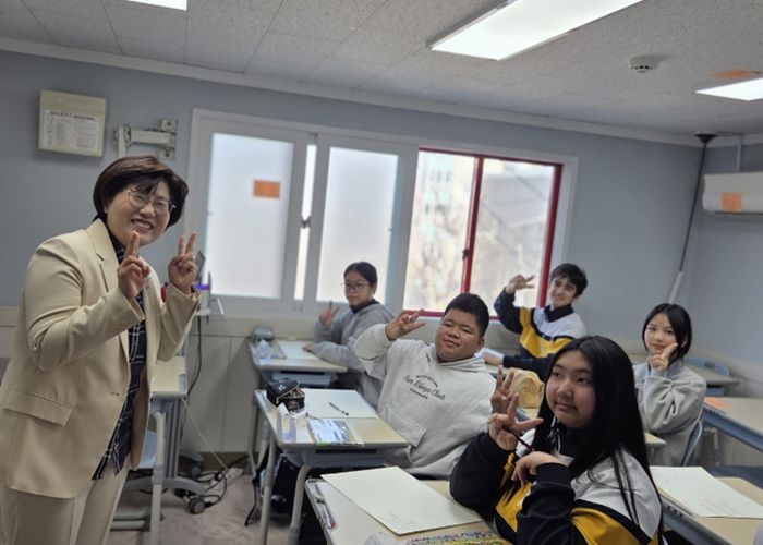 시흥교육지원청,‘드림스쿨, 경기한국어랭귀지스쿨(KLS) 현장 소통’... 이주배경 학생 공교육 안착 지원